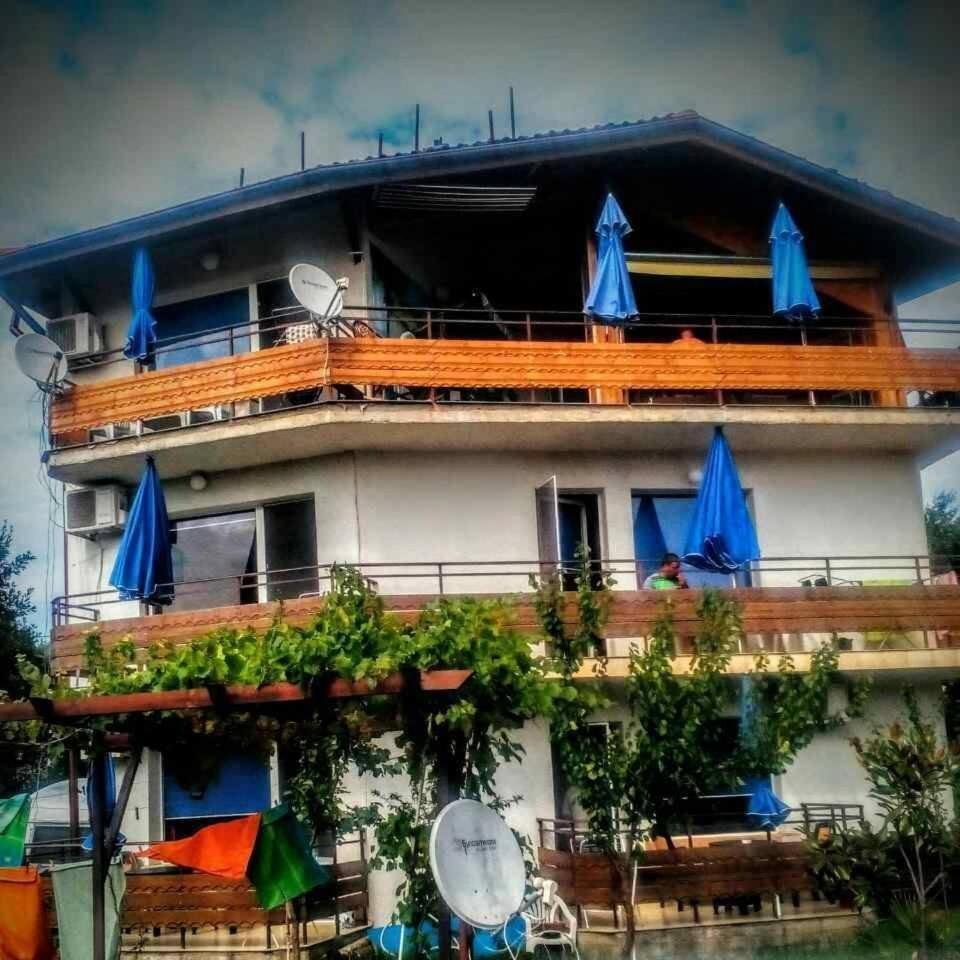 Вила За Гости Бранко И Приятели Rezovo Exterior photo